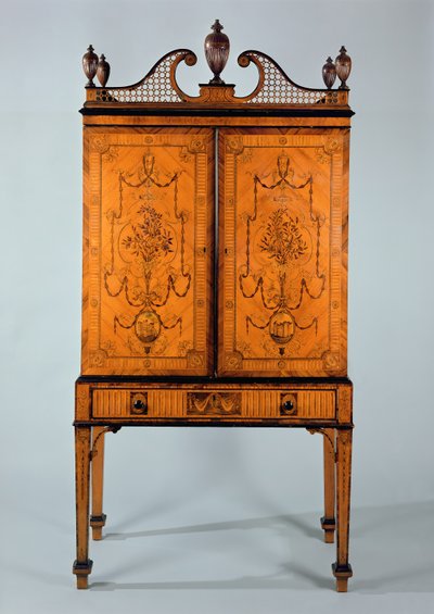 George III Craven cabinet, satinwood and marquetry, on stand by Unbekannt