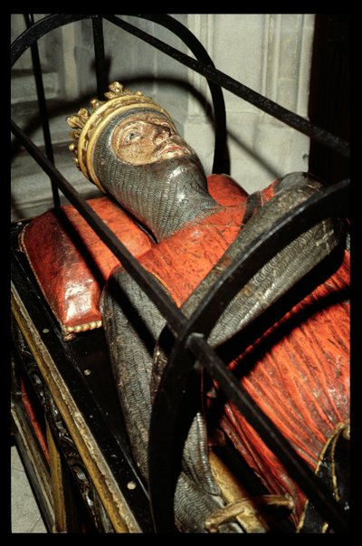 Gloucester Cathedral, Effigy of the Duke of Normandy, son of William the Conqueror, c.1100 by Unbekannt