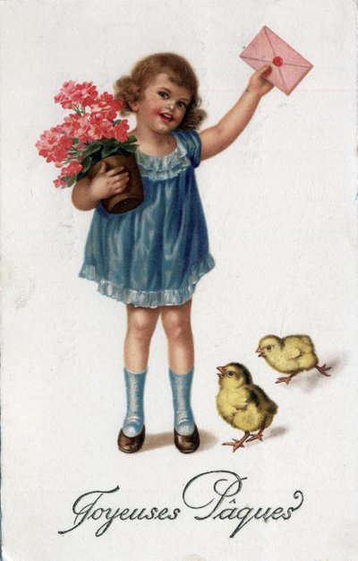 Greeting card for Easter: a little girl bringing a sealed letter accompanied by two chicks - Postcard by Unbekannt