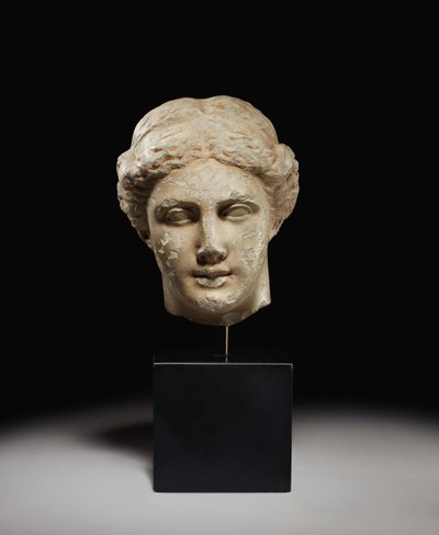 Head of a goddess, Classical period, circa late 5th - early 4th century BC by Unbekannt