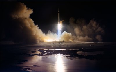 Launch of the Apollo 17 lunar landing mission by Unbekannt