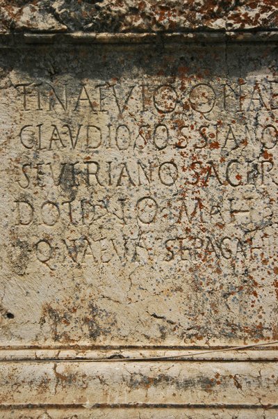 Lebanon, Baalbek (1st century AD), engraving in the Great Court by Unbekannt