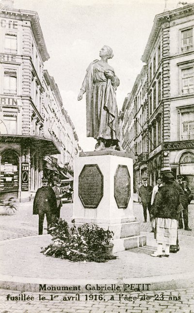 Monument in Brussels commemorating Gabrielle Petit, c.1925 by Unbekannt