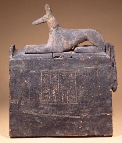 Pylon-shaped shabti-box with an inscription and a statue of Anubis as a jackal on the lid, Egyptian, from Thebes, early 22nd Dynasty, c.900 BC by Unbekannt