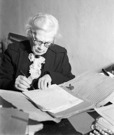 Portrait of Tatiana Tolstoj, Daughter of Leon. - Rome- 1958 by Unbekannt