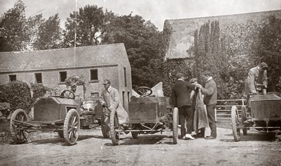 Three Gordon Bennett Napier motor cars by Unbekannt