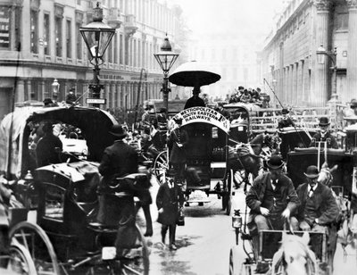A Busy Scene at the Bank Showing The Metropolitan and South Eastern Railways Bus. London, c1878 by Unbekannt