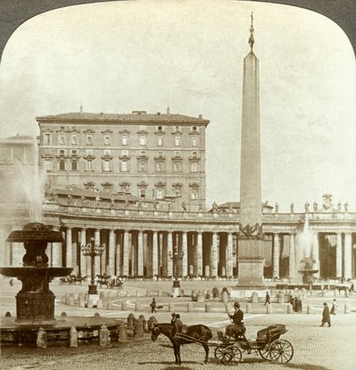 The Vatican Palace from St Peters Square, Rome, Italy by Underwood and Underwood