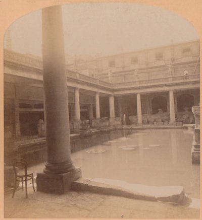 The old Roman Bath, Bath, England, 1900 by Underwood and Underwood