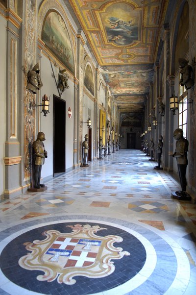 Architecture: view of the Palace of the Grand Masters of the Order of Malta in Valletta, Malta (photo) by Unknown artist
