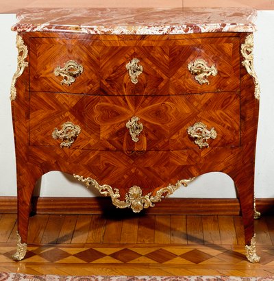 Furniture: Small Chest of Drawers Made of Cedar Wood. 1735-1745 approx. Private Collection by Unknown artist