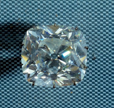 Jewel: Diamond Known as Le Regent by Unknown artist