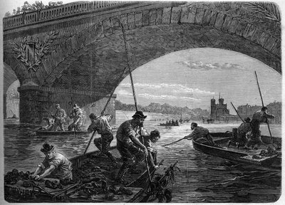 The Paris Commune in 1871. Fishing for weapons thrown into the Seine under the Austerlitz bridge by the Federes (communards) at the time of the final debate of the commune. by Unknown artist
