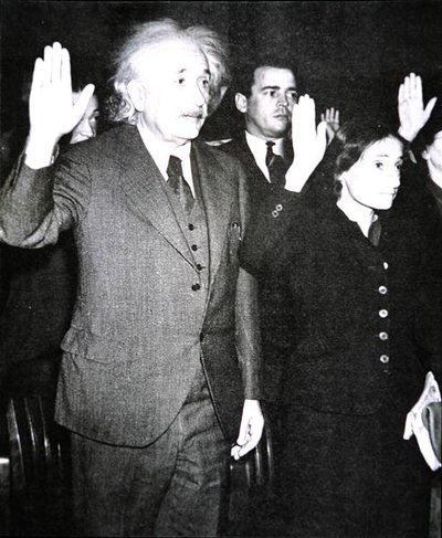 Albert Einstein with his step-daughter Margot taking the oath of US Citizenship, New Jersey by Unknown photographer