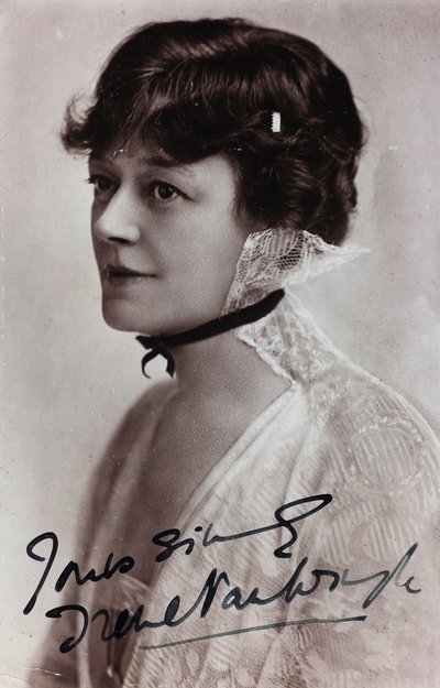 Closeup of the English actress Irene Vanbrugh by Unknown photographer