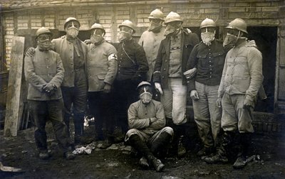 First World War 1914-1918 (14-18): Group of French Soldiers and Allies Posing for Photography in Front of Their Casemate. They All Wear a Gas Mask - Undated Anonymous Photo by Unknown photographer