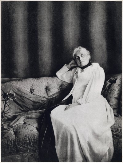 Portrait of Berthe Morisot by Unknown photographer