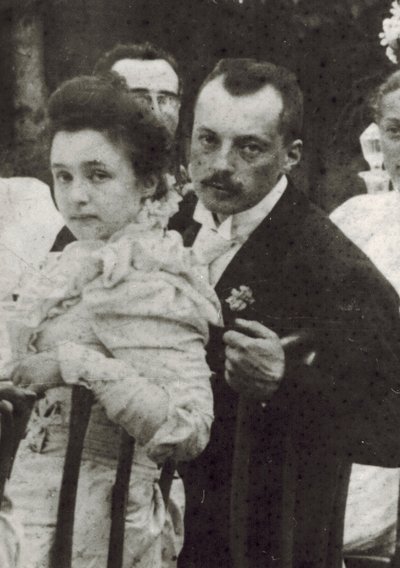 Vladimir Dmitrievich Nabokov (1870-1922) and Elena Ivanovna Rukavishnikova (1876-1939) by Unknown photographer