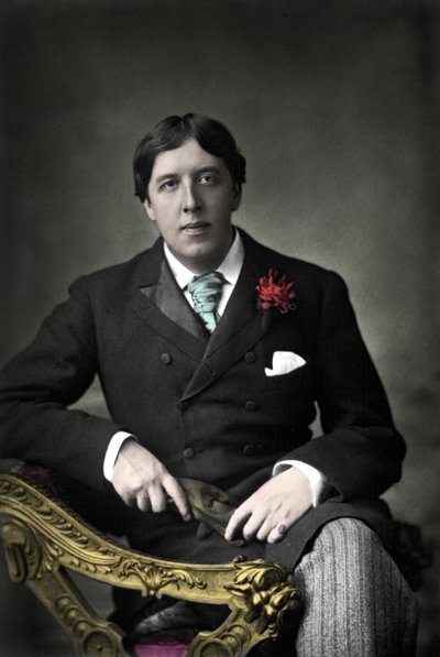 Portrait of writer Oscar Wilde. 19th century photograph by Unknown photographer