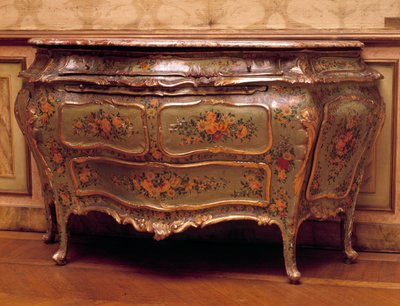 Lacquered and Painted Chest of Drawers from the 18th Century by Venetian School