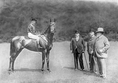 Minoru Derby and 2000 Guineas Winner, 1909 by W. W. Rouch
