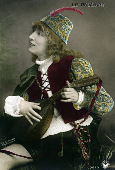 Henriette Rosine Bernard aka Sarah Bernhardt (1844-1923), in the role of troubadour Zanetto, playing lute in François Coppée