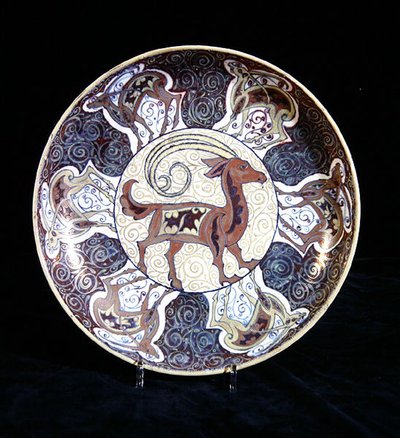 Lustre Charger by William de Morgan