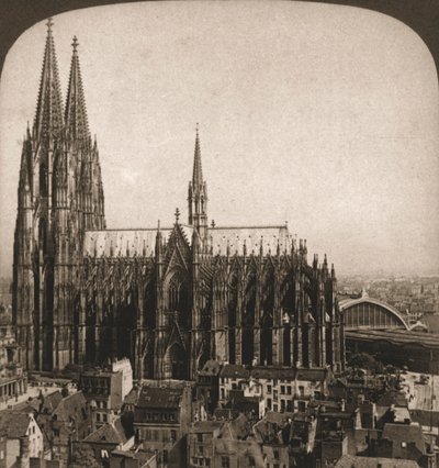 Cologne Cathedral, Germany by Works and Sun Sculpture Studios