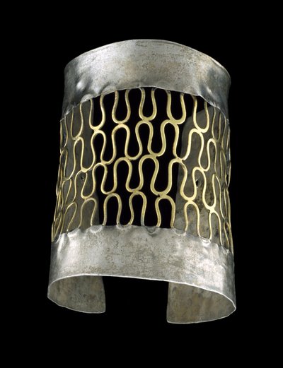 Armband by culture Vicús