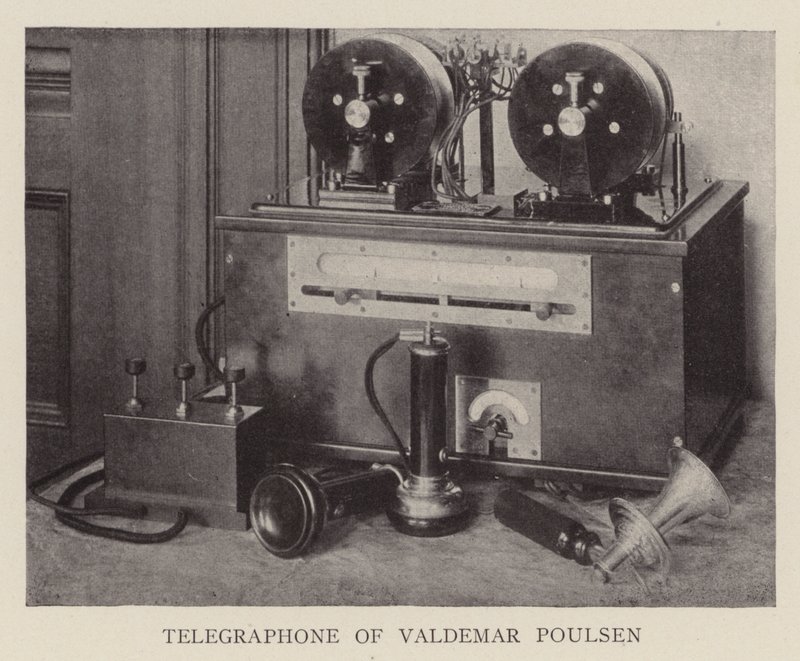 Telegraphone of Valdemar Poulsen by American Photographer