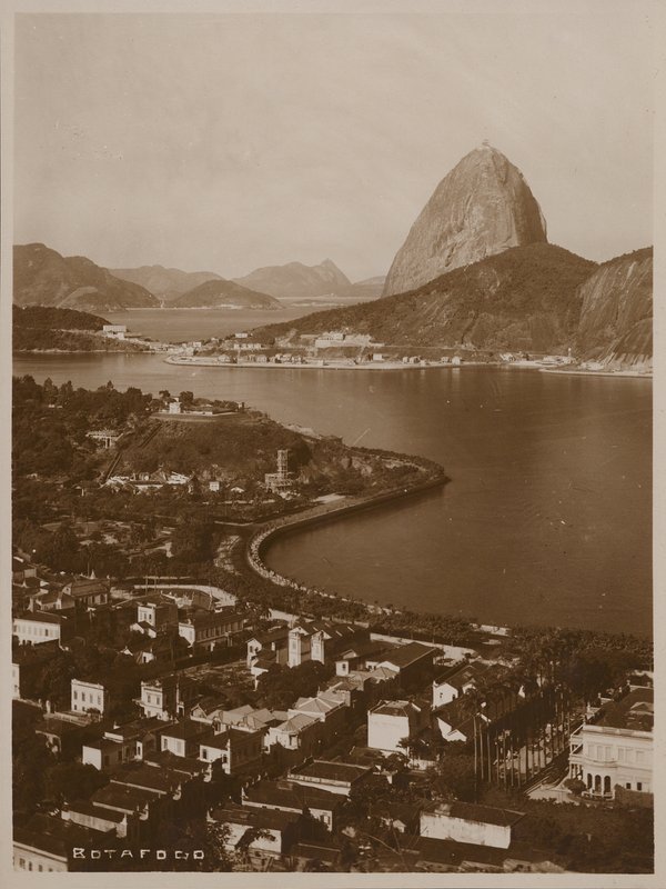 Botafogo, Rio de Janeiro (black and white photo) by Brazilian Photographer