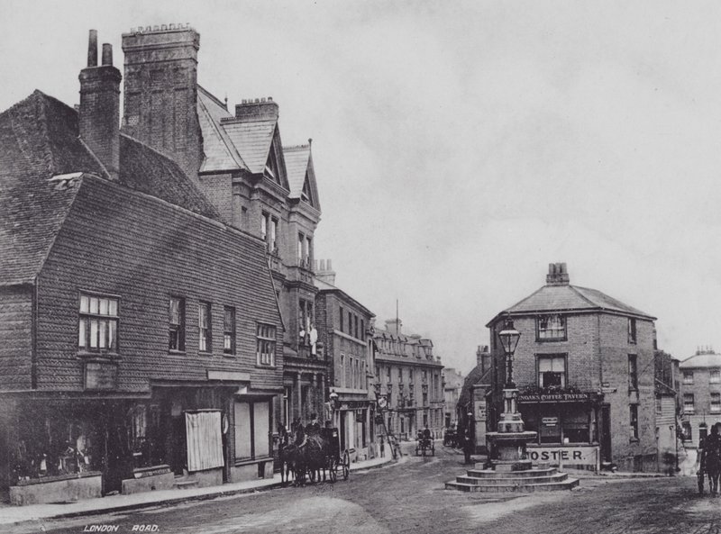 Sevenoaks: London Road by Charles Essenhigh Corke