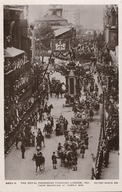 Coronation procession of King George V and Queen, Temple Bar, London by English Photographer