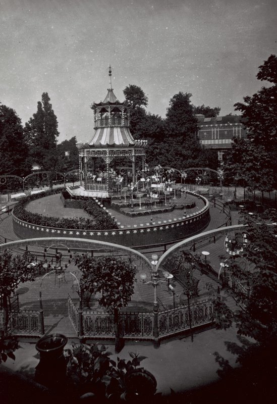 Cremorne Gardens, London by English Photographer