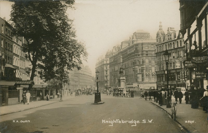 Knightsbridge, London by English Photographer