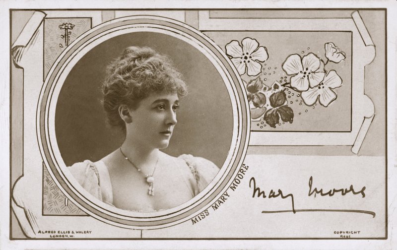 Mary Moore, English stage actress by English Photographer