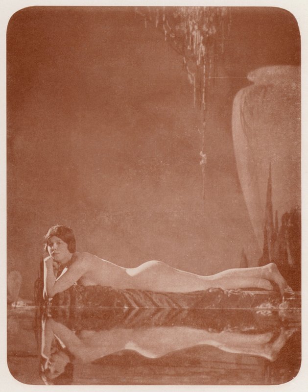 Nudist art: Garden of Allah by English Photographer