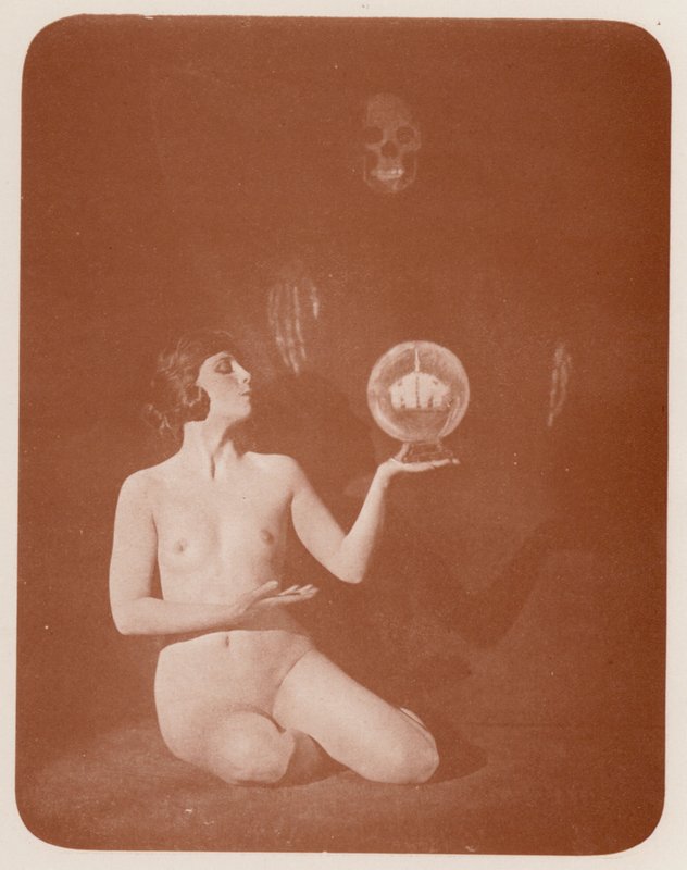 Nudist Art: The Invisible Thorn by English Photographer