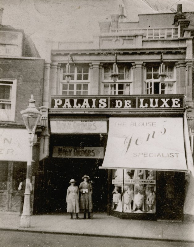 Palais de Luxe, High Street, Bromley by English Photographer