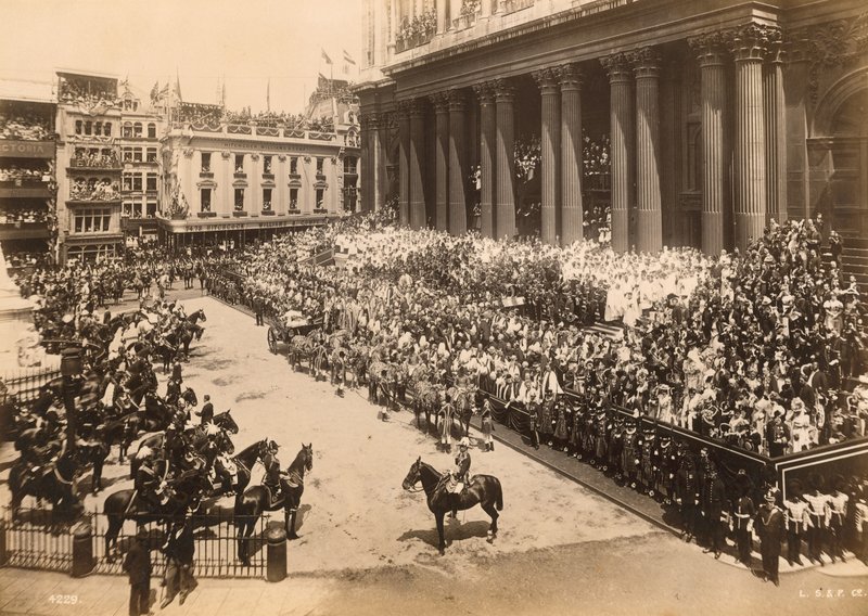 Queen Victoria, Diamond Jubilee procession reaching St Paul