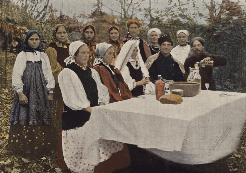 Russian Wedding in the Village by European Photographer