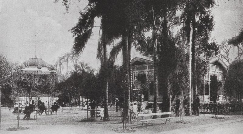Brazil: São Paulo, Jardim da Luz by European Photographer