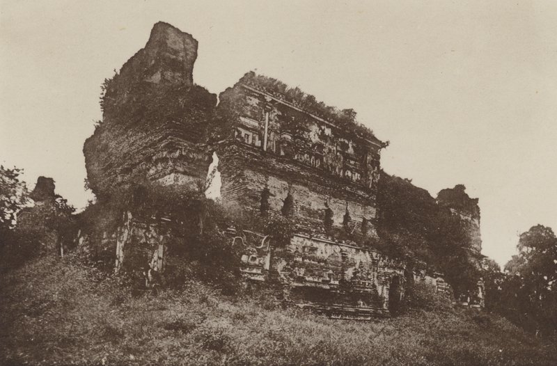Ruined Cities of Ceylon: Jetawanarama, from the South-West by Henry W. Cave