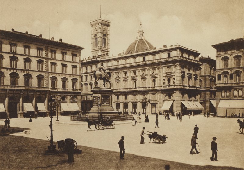 Florence: Piazza Vittorio Emanuele by Italian Photographer