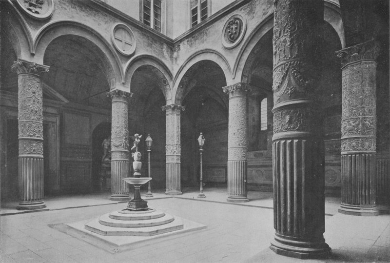Palazzo Vecchio, Il Cortil by Italian Photographer