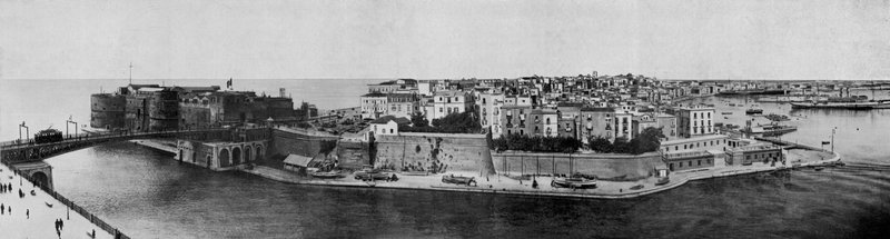 Taranto, Panorama by Italian Photographer