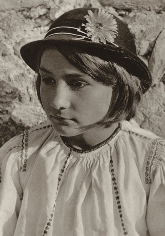 Dragus, Peasant Girl by Kurt Hielscher