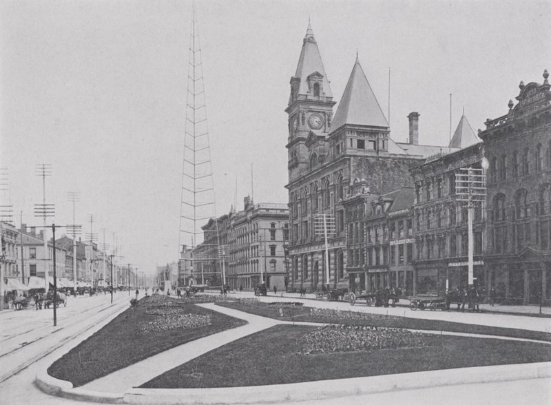 King Street, Hamilton by Photographer Canadian