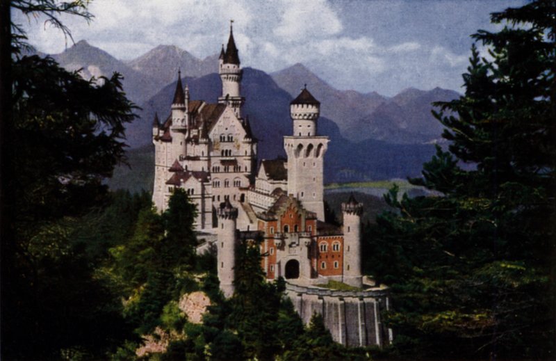 Neuschwanstein Castle by Photographer German
