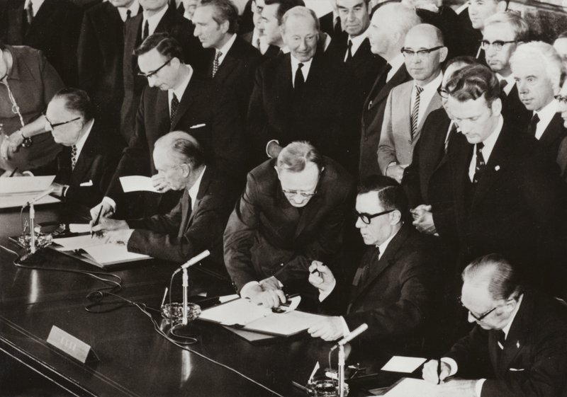 On 3 June 1972 the foreign ministers of the Four Powers signed the final protocol to the Quadripartite Agreement on West Berlin at the building formerly used by the Allied Control Council in the American sector of West Berlin by Photographer German